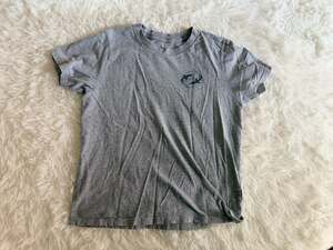 Jetty Shark Graphic T-Shirt Gray Youth Large